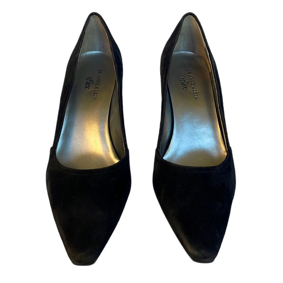 ANNE KLEIN IFLEX womens’ suede,pointed toe pumps size 8, good condition